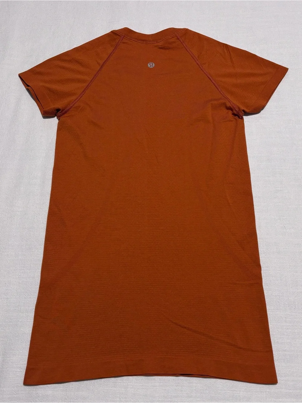 Texas Longhorns Lululemon Swiftly Tech Short Sleeve Tee | Size 4
